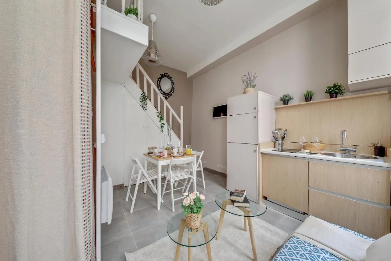 Charming & Cosy Flat In Heart Of Marais, 2Min Walk To Art & Metier Museum Apartamento París